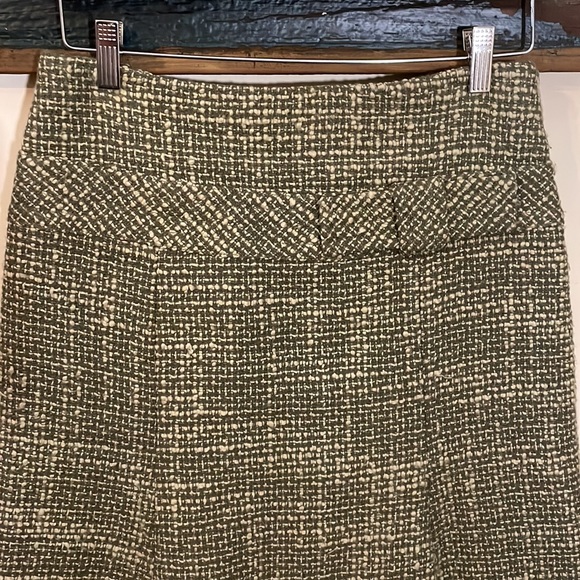 Sandra Angelozzi Green Boucle Trumpet Skirt Size 36 - Picture 8 of 16